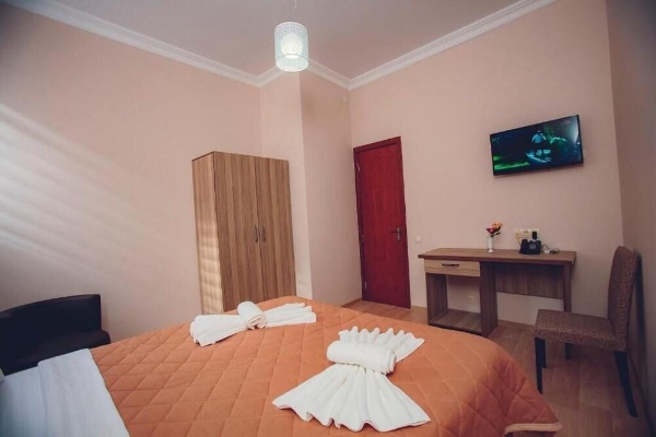Daisi-Sunset Hotel (Batumi)